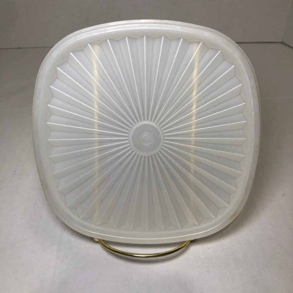 Tupperware 841-17 Replacement Lid Starburst Servalier Square Seal Sheer Vintage